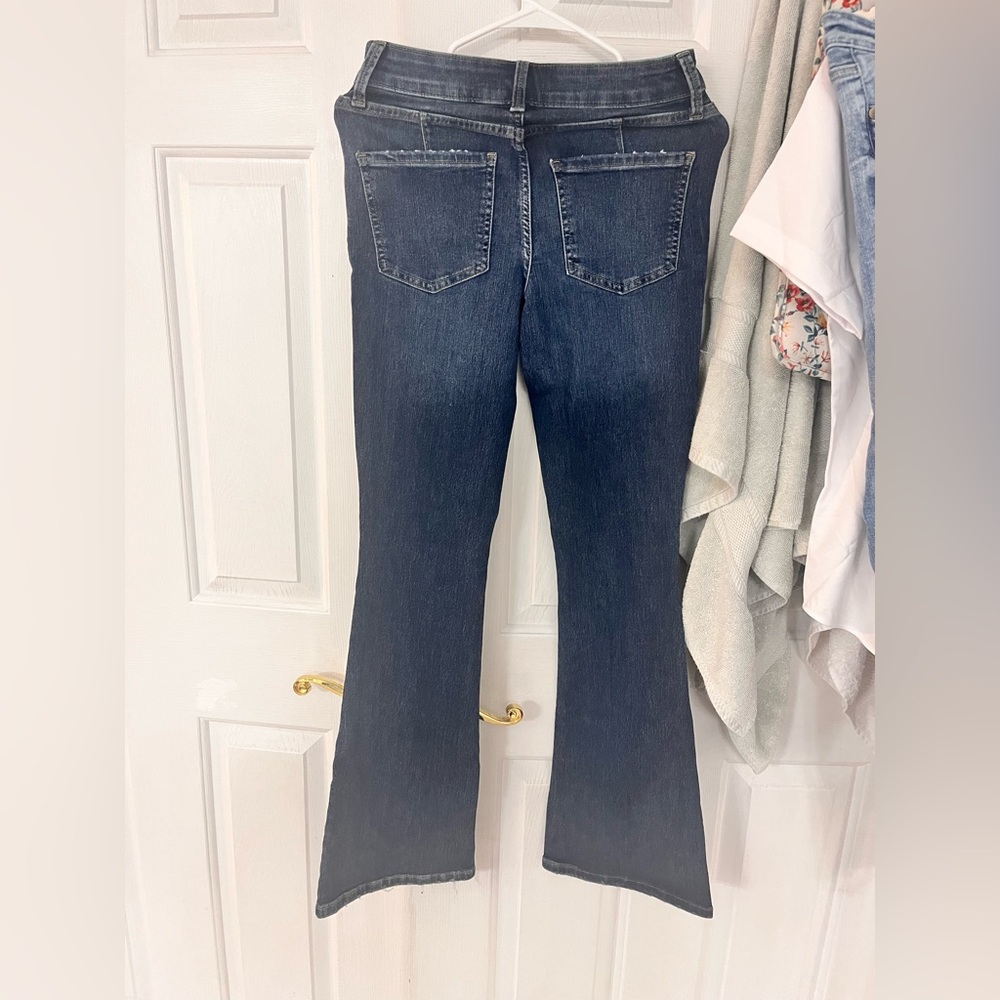 Everflex Mid Rise Flare Jeans by Maurices. New with tags. - Picture 2 of 4